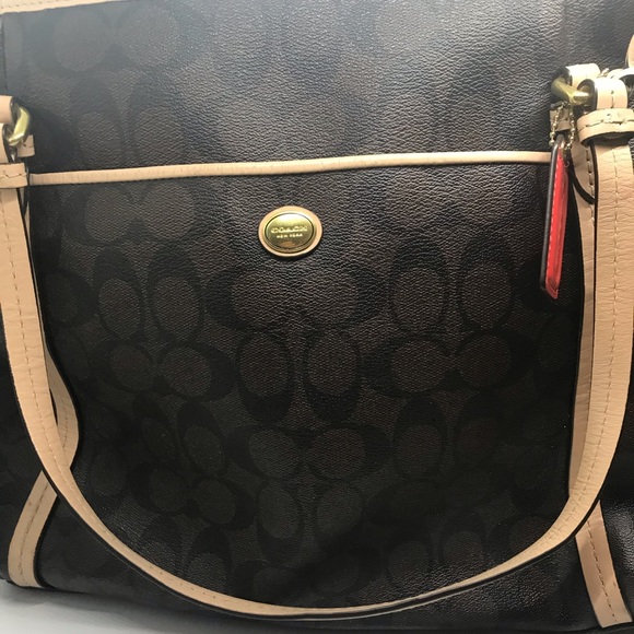 coach peyton tote